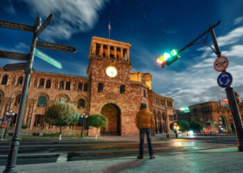 صفر تا صد سفر به ایروان