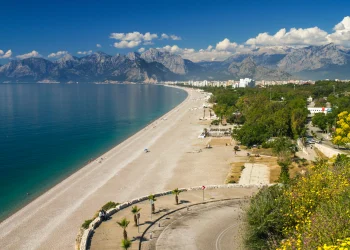 آب و هوای آنتالیا