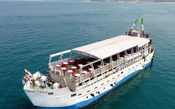 کشتی تفریحی کیش